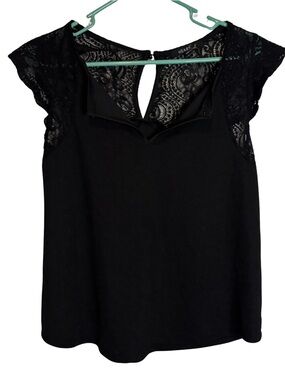 3/$20 HeartSoul Black Lace Cap Sleeve Blouse